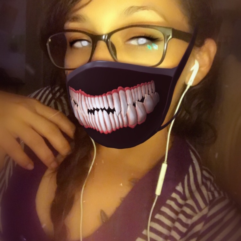 Meet your Posher, Maria